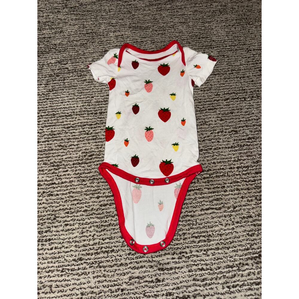Kyte Baby bodysuit